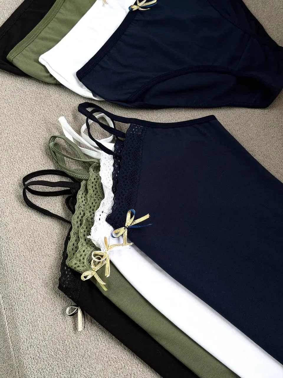 ست تاپ و شورتک زنانه آیسو لویی